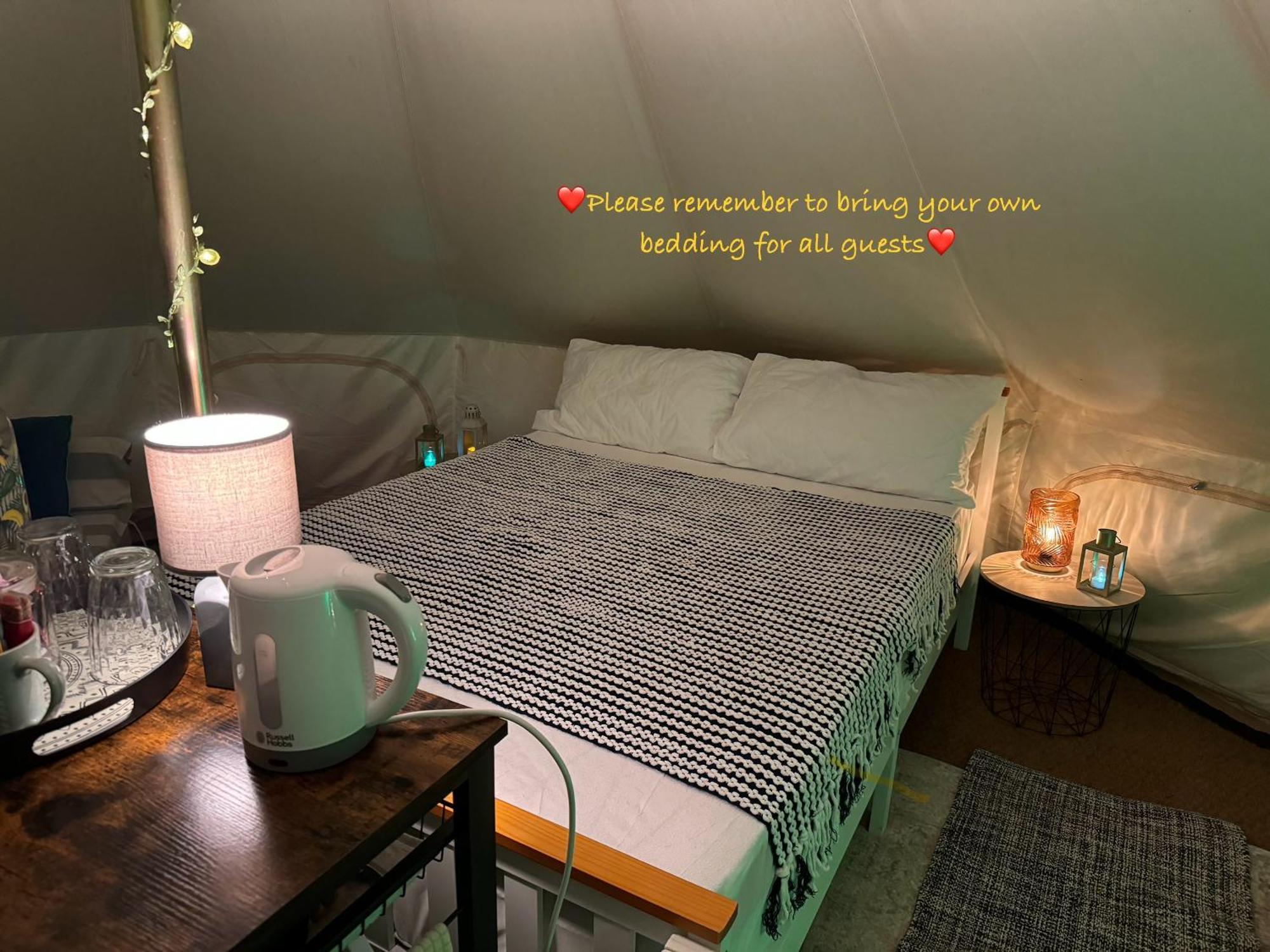 グランサム Spacious Bell Tent At Herigerbi Park Lincolnshireヴィラ エクステリア 写真